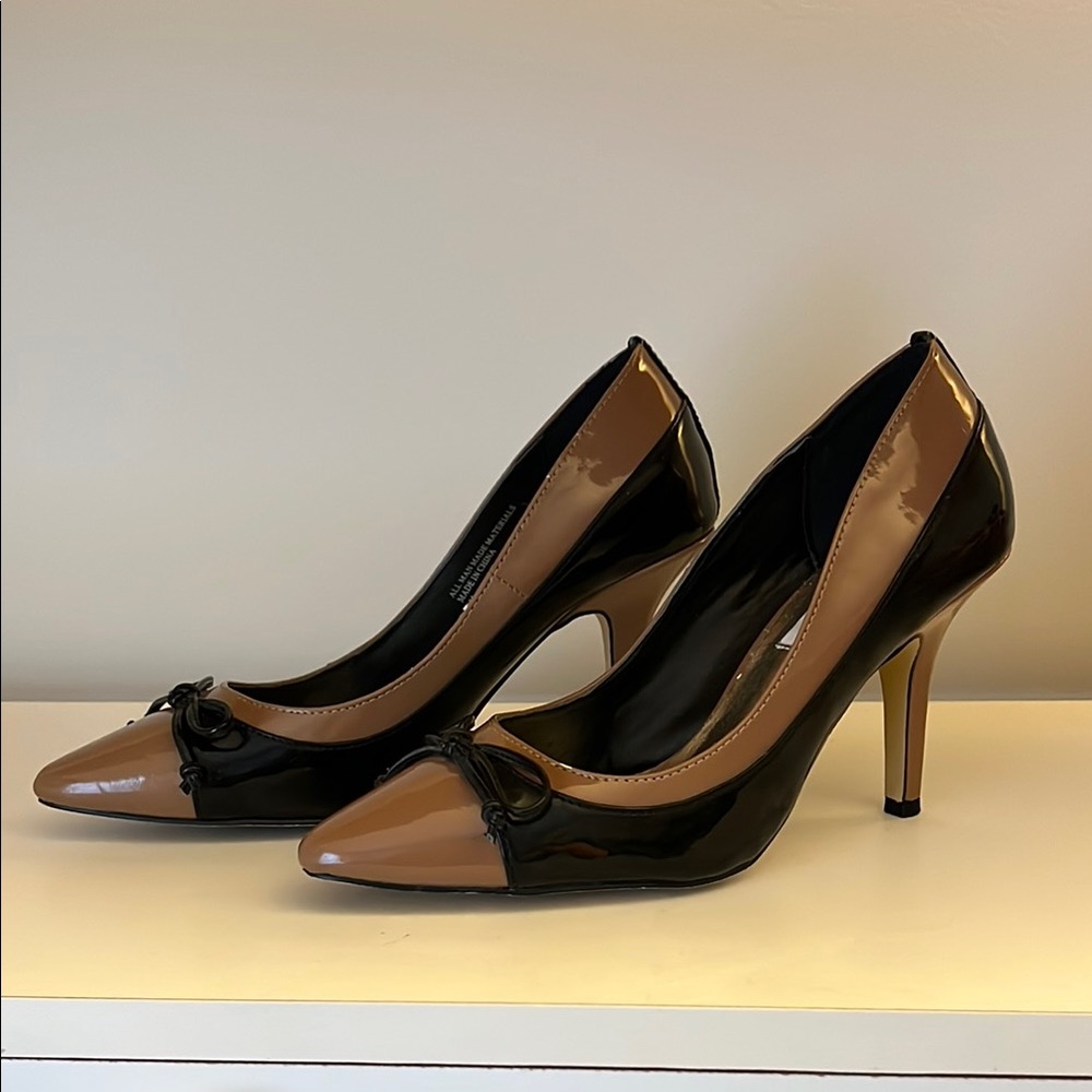 Elegant Black and Tan Women's Heels